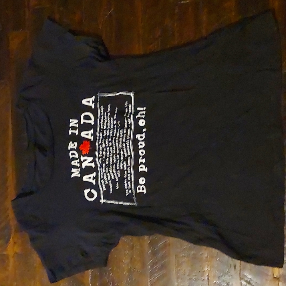 Canada tee